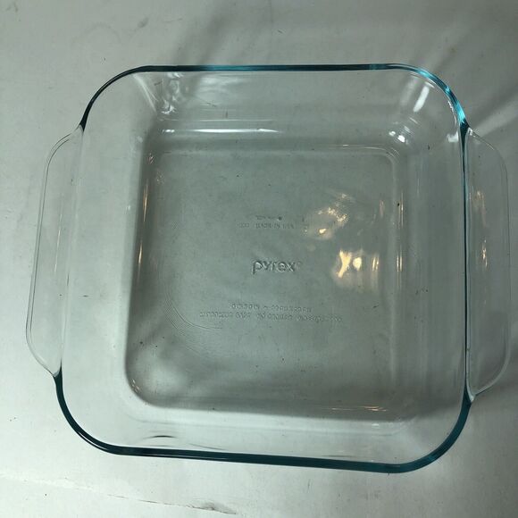Pyrex‎ Dish Pan 2 Qt Clear 8x8x2 Square Casserole Brownie Baking #222 No Lid B3 - Picture 7 of 9